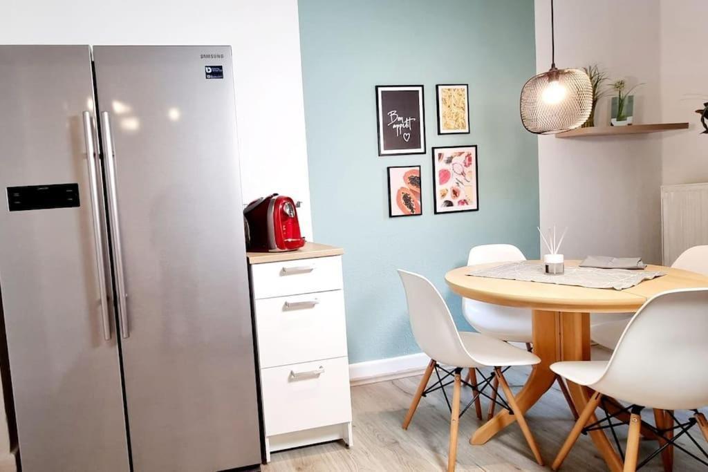 Your Cozy Appartment In Wuppertal: Wupper-Home 2 Esterno foto